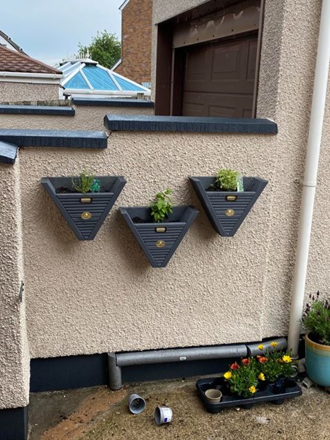 Hanging Herb Planters Pots, Wall Mounted Garden Planters Uk